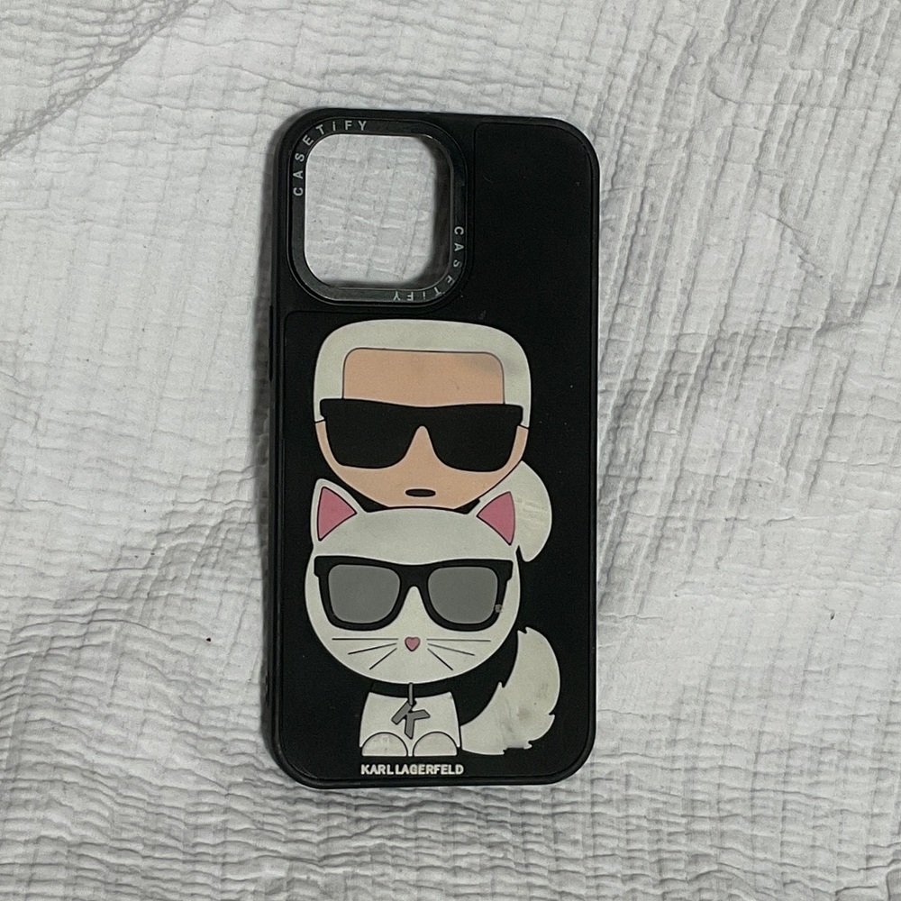 Karl Lagerfeld Black and White Cat Design Phone Case